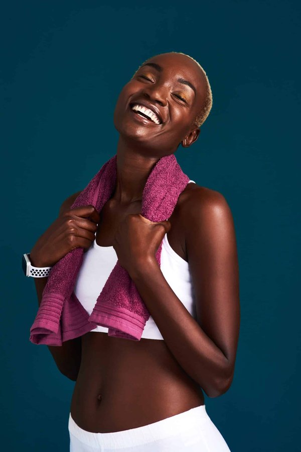 Quali sono i migliori esercizi per rinforzare la parte superiore del corpo per il nuoto?