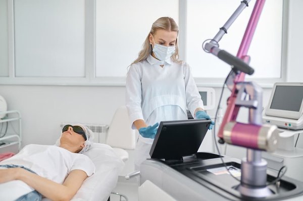 Come integrare pratiche di moda sostenibile nella vita quotidiana?